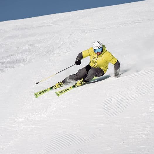 Fischer RC4 - Kompromisslose Performance und Geschwindigkeit für anspruchsvolle und erfahrene Skifahrer